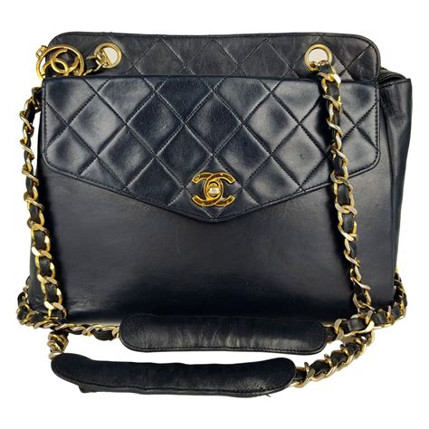 chanel vintage camera doppie catene|Chanel handbags vintage.